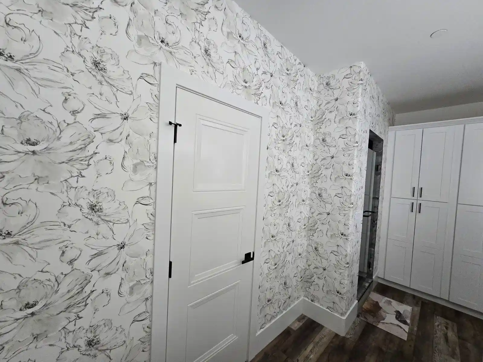 Wallpaper installation in a North Las Vegas NV home